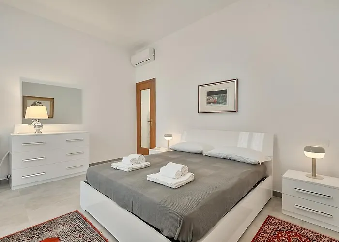 Casadicavour 5terre Reach Everything By Foot Ac La Spezia