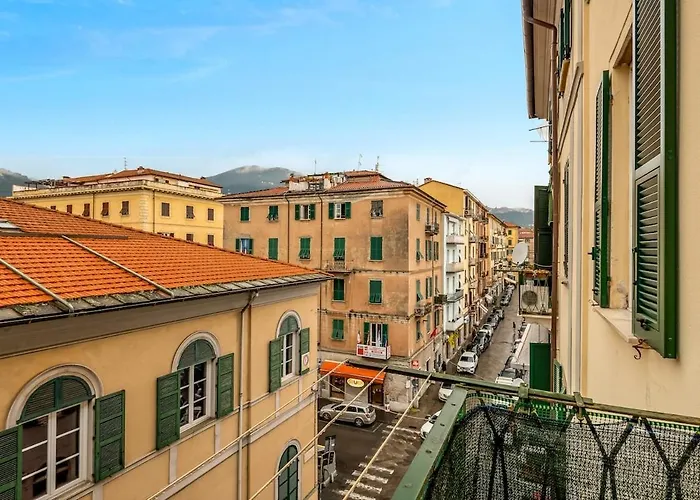 Apartament Casadicavour 5terre Reach Everything By Foot Ac La Spezia